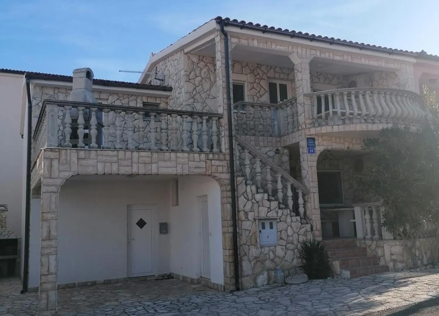 Kod Lenka Apartment Vir 0*,  Croatia