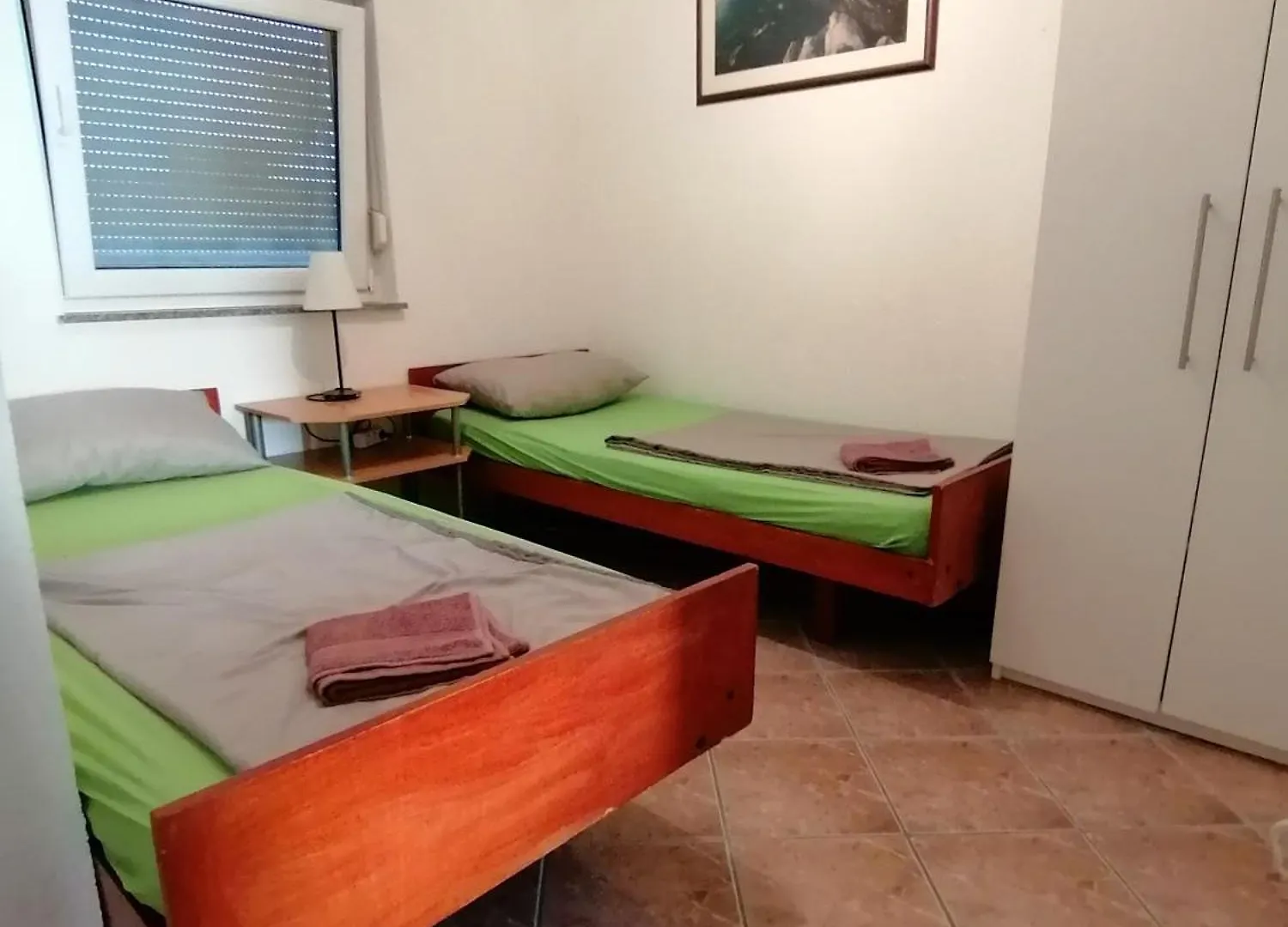 Kod Lenka Apartment Vir